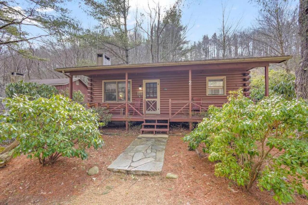 Classic Log Cabin With Fireplace On Quiet River Blowing Rock Dış mekan fotoğraf